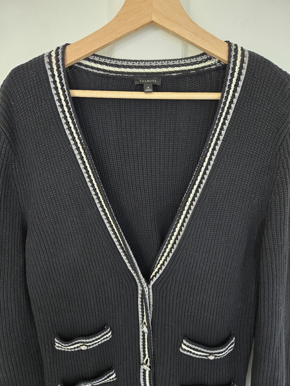 Talbot's Women's Texture V-Neck Cardigan Tipped Stripe Size M Old Money Preppy - Picture 4 of 10